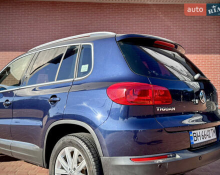 Синий Фольксваген Тигуан, объемом двигателя 2 л и пробегом 121 тыс. км за 16800 $, фото 16 на Automoto.ua
