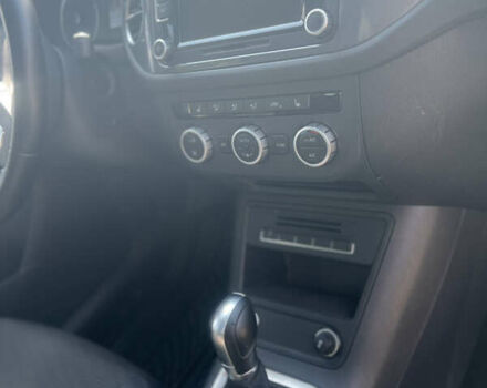 Синий Фольксваген Тигуан, объемом двигателя 1.98 л и пробегом 158 тыс. км за 12600 $, фото 9 на Automoto.ua