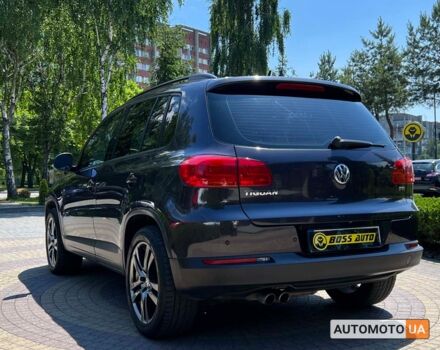 Синій Фольксваген Тігуан, об'ємом двигуна 2 л та пробігом 147 тис. км за 13800 $, фото 4 на Automoto.ua