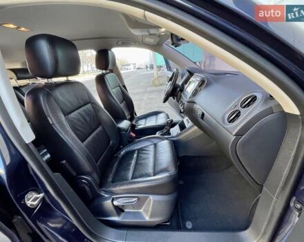 Синий Фольксваген Тигуан, объемом двигателя 2 л и пробегом 165 тыс. км за 16200 $, фото 50 на Automoto.ua