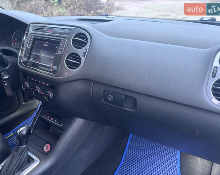 Синій Фольксваген Тігуан, об'ємом двигуна 1.97 л та пробігом 257 тис. км за 12500 $, фото 15 на Automoto.ua