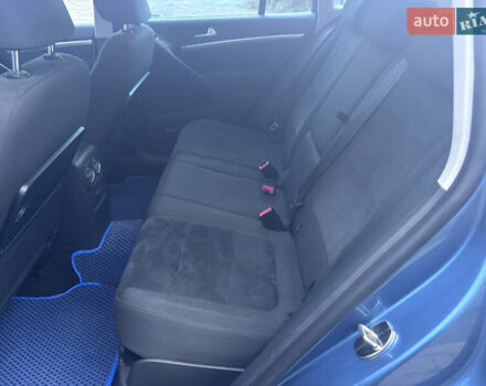 Синій Фольксваген Тігуан, об'ємом двигуна 1.97 л та пробігом 257 тис. км за 12500 $, фото 20 на Automoto.ua