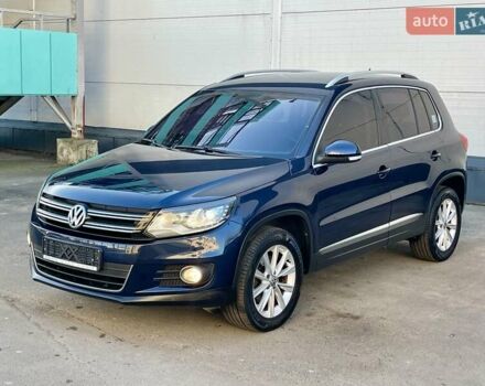 Синий Фольксваген Тигуан, объемом двигателя 2 л и пробегом 165 тыс. км за 16200 $, фото 4 на Automoto.ua
