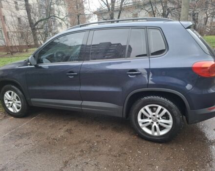 Синій Фольксваген Тігуан, об'ємом двигуна 2 л та пробігом 208 тис. км за 13500 $, фото 2 на Automoto.ua