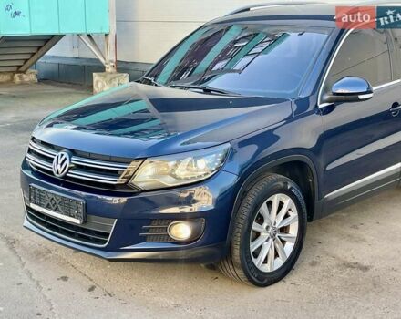 Синий Фольксваген Тигуан, объемом двигателя 2 л и пробегом 165 тыс. км за 16200 $, фото 6 на Automoto.ua