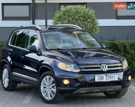 Синий Фольксваген Тигуан, объемом двигателя 2 л и пробегом 238 тыс. км за 12999 $, фото 1 на Automoto.ua
