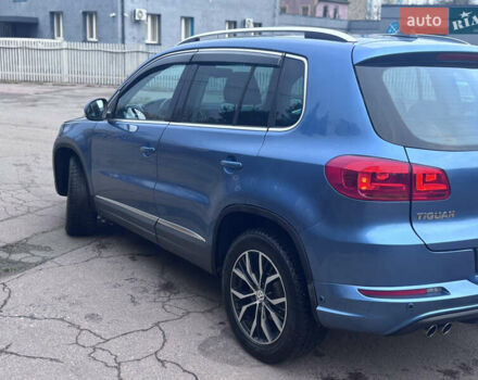 Синій Фольксваген Тігуан, об'ємом двигуна 1.97 л та пробігом 257 тис. км за 12500 $, фото 5 на Automoto.ua