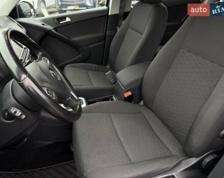 Синий Фольксваген Тигуан, объемом двигателя 1.98 л и пробегом 160 тыс. км за 13000 $, фото 12 на Automoto.ua