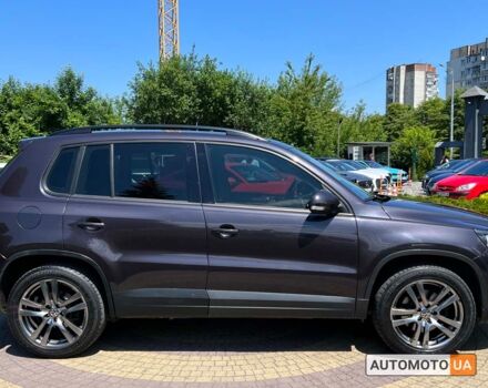 Синій Фольксваген Тігуан, об'ємом двигуна 2 л та пробігом 147 тис. км за 13800 $, фото 7 на Automoto.ua