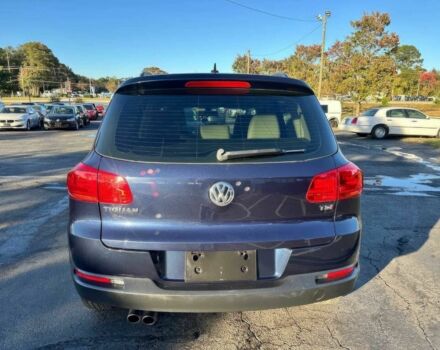 Синий Фольксваген Тигуан, объемом двигателя 2 л и пробегом 70 тыс. км за 9500 $, фото 6 на Automoto.ua