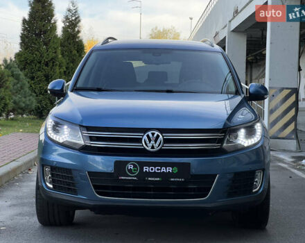 Синий Фольксваген Тигуан, объемом двигателя 1.98 л и пробегом 136 тыс. км за 14500 $, фото 3 на Automoto.ua