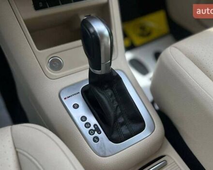 Синій Фольксваген Тігуан, об'ємом двигуна 2 л та пробігом 129 тис. км за 14500 $, фото 17 на Automoto.ua