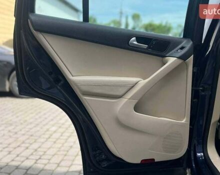 Синій Фольксваген Тігуан, об'ємом двигуна 2 л та пробігом 129 тис. км за 14500 $, фото 23 на Automoto.ua