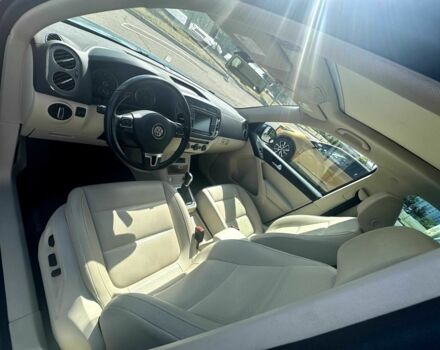 Синий Фольксваген Тигуан, объемом двигателя 2 л и пробегом 80 тыс. км за 14500 $, фото 10 на Automoto.ua