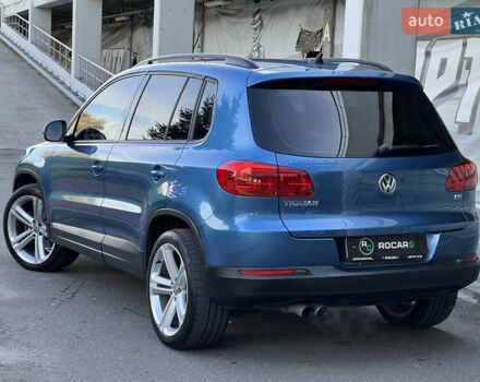 Синий Фольксваген Тигуан, объемом двигателя 1.98 л и пробегом 136 тыс. км за 14500 $, фото 18 на Automoto.ua