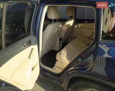 Синій Фольксваген Тігуан, об'ємом двигуна 0 л та пробігом 98 тис. км за 14500 $, фото 24 на Automoto.ua