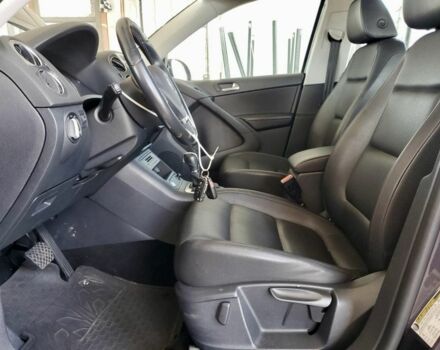 Синий Фольксваген Тигуан, объемом двигателя 2 л и пробегом 130 тыс. км за 9600 $, фото 8 на Automoto.ua