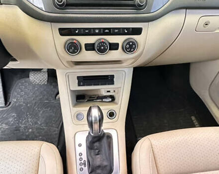 Синій Фольксваген Тігуан, об'ємом двигуна 1.98 л та пробігом 128 тис. км за 14300 $, фото 16 на Automoto.ua