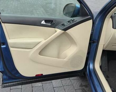 Синий Фольксваген Тигуан, объемом двигателя 1.98 л и пробегом 188 тыс. км за 12600 $, фото 7 на Automoto.ua