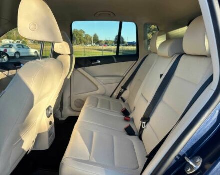 Синий Фольксваген Тигуан, объемом двигателя 2 л и пробегом 70 тыс. км за 9500 $, фото 11 на Automoto.ua