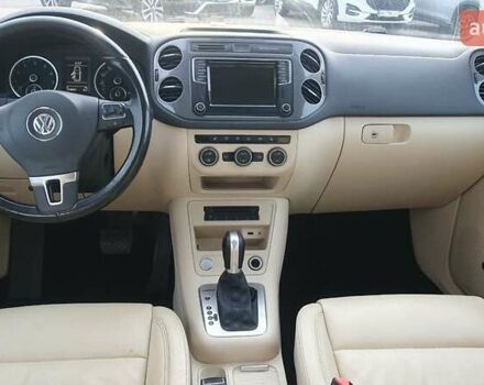 Синий Фольксваген Тигуан, объемом двигателя 2 л и пробегом 134 тыс. км за 12500 $, фото 8 на Automoto.ua