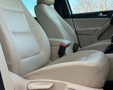 Синий Фольксваген Тигуан, объемом двигателя 2 л и пробегом 129 тыс. км за 14100 $, фото 36 на Automoto.ua