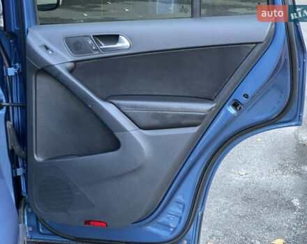 Синий Фольксваген Тигуан, объемом двигателя 1.98 л и пробегом 136 тыс. км за 14500 $, фото 49 на Automoto.ua