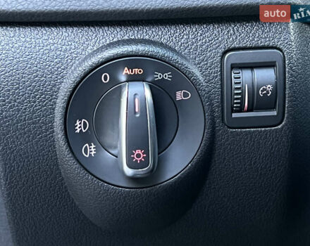 Синий Фольксваген Тигуан, объемом двигателя 1.98 л и пробегом 136 тыс. км за 14500 $, фото 31 на Automoto.ua