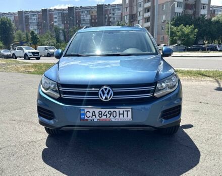 Синий Фольксваген Тигуан, объемом двигателя 2 л и пробегом 80 тыс. км за 14500 $, фото 1 на Automoto.ua