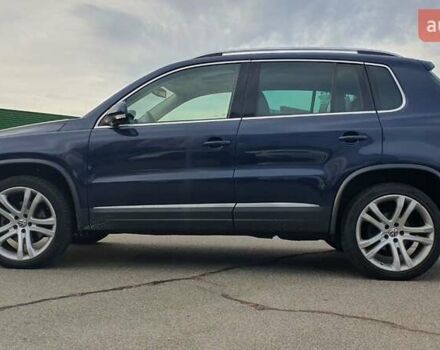Синий Фольксваген Тигуан, объемом двигателя 2 л и пробегом 134 тыс. км за 12500 $, фото 5 на Automoto.ua
