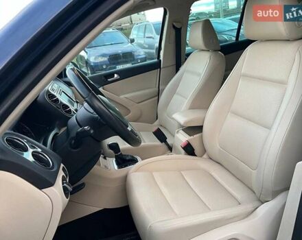 Синий Фольксваген Тигуан, объемом двигателя 2 л и пробегом 191 тыс. км за 14490 $, фото 17 на Automoto.ua