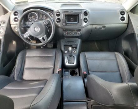 Синій Фольксваген Тігуан, об'ємом двигуна 2 л та пробігом 285 тис. км за 6900 $, фото 7 на Automoto.ua