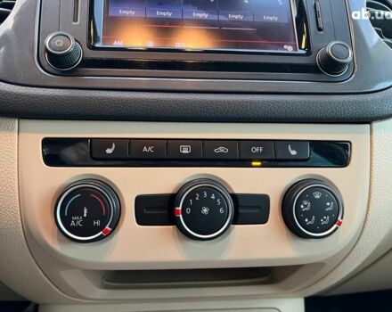 Синий Фольксваген Тигуан, объемом двигателя 2 л и пробегом 191 тыс. км за 14490 $, фото 28 на Automoto.ua