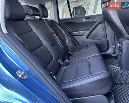 Синий Фольксваген Тигуан, объемом двигателя 1.98 л и пробегом 136 тыс. км за 14500 $, фото 52 на Automoto.ua