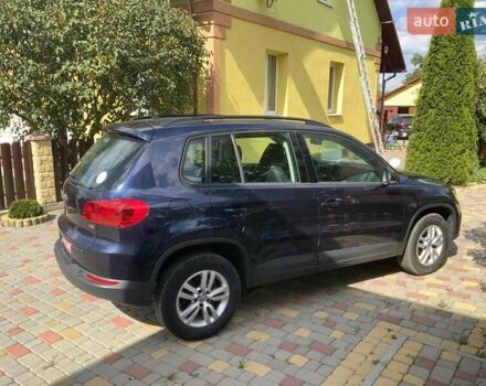 Синій Фольксваген Тігуан, об'ємом двигуна 2 л та пробігом 286 тис. км за 9500 $, фото 5 на Automoto.ua