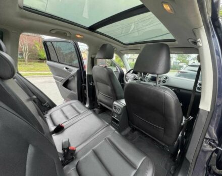 Синий Фольксваген Тигуан, объемом двигателя 2 л и пробегом 73 тыс. км за 9600 $, фото 8 на Automoto.ua