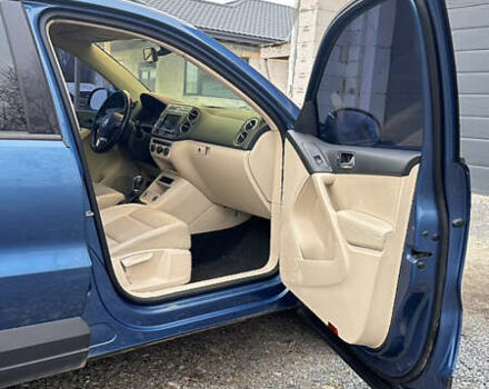 Синій Фольксваген Тігуан, об'ємом двигуна 1.98 л та пробігом 128 тис. км за 14300 $, фото 4 на Automoto.ua