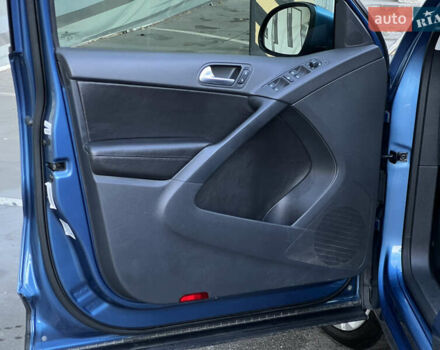 Синий Фольксваген Тигуан, объемом двигателя 1.98 л и пробегом 136 тыс. км за 14500 $, фото 26 на Automoto.ua