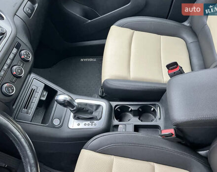 Синий Фольксваген Тигуан, объемом двигателя 1.98 л и пробегом 90 тыс. км за 13000 $, фото 3 на Automoto.ua