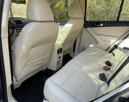 Синий Фольксваген Тигуан, объемом двигателя 1.98 л и пробегом 159 тыс. км за 13500 $, фото 13 на Automoto.ua