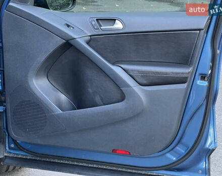 Синий Фольксваген Тигуан, объемом двигателя 1.98 л и пробегом 136 тыс. км за 14500 $, фото 53 на Automoto.ua