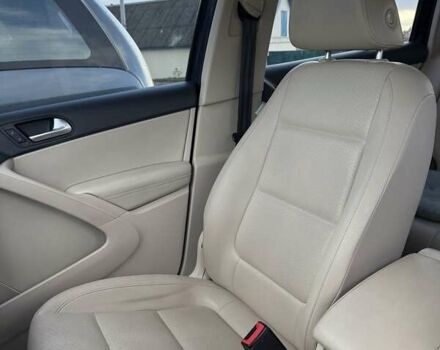 Синий Фольксваген Тигуан, объемом двигателя 1.98 л и пробегом 167 тыс. км за 12700 $, фото 13 на Automoto.ua