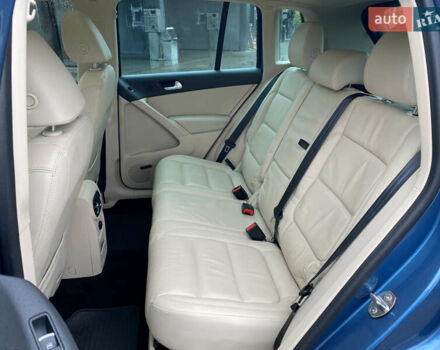 Синій Фольксваген Тігуан, об'ємом двигуна 2 л та пробігом 149 тис. км за 16950 $, фото 49 на Automoto.ua