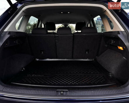 Синий Фольксваген Тигуан, объемом двигателя 2 л и пробегом 253 тыс. км за 22500 $, фото 50 на Automoto.ua