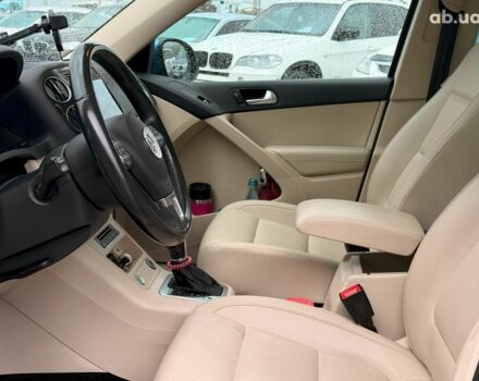 Синий Фольксваген Тигуан, объемом двигателя 2 л и пробегом 76 тыс. км за 18590 $, фото 17 на Automoto.ua