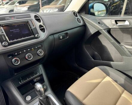 Синій Фольксваген Тігуан, об'ємом двигуна 2 л та пробігом 192 тис. км за 13400 $, фото 12 на Automoto.ua