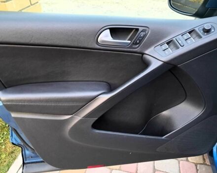 Синій Фольксваген Тігуан, об'ємом двигуна 2 л та пробігом 162 тис. км за 13300 $, фото 9 на Automoto.ua