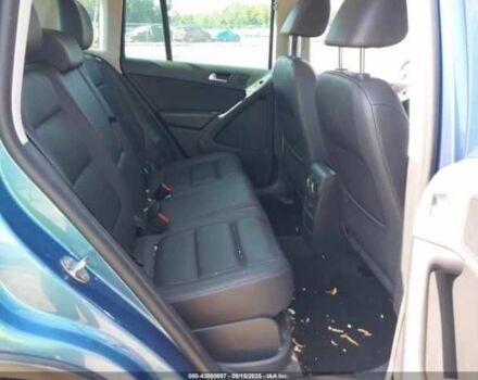 Синий Фольксваген Тигуан, объемом двигателя 2 л и пробегом 63 тыс. км за 1800 $, фото 7 на Automoto.ua