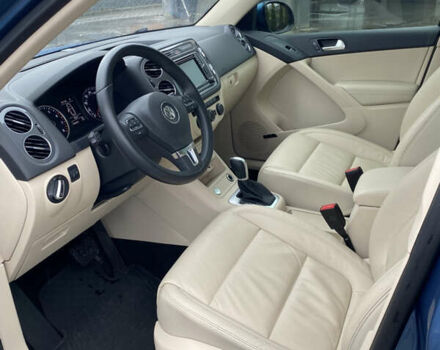 Синій Фольксваген Тігуан, об'ємом двигуна 2 л та пробігом 149 тис. км за 16950 $, фото 32 на Automoto.ua