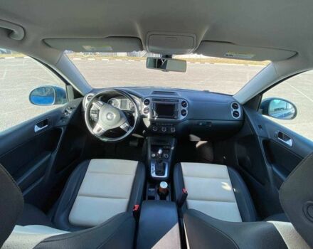 Синій Фольксваген Тігуан, об'ємом двигуна 2 л та пробігом 170 тис. км за 14000 $, фото 8 на Automoto.ua